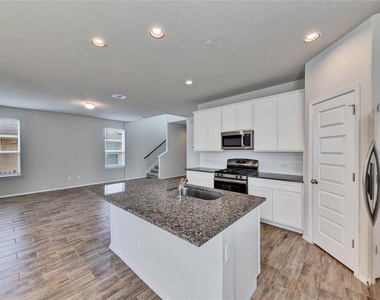 2800 Joe Dimaggio Blvd - Photo Thumbnail 5