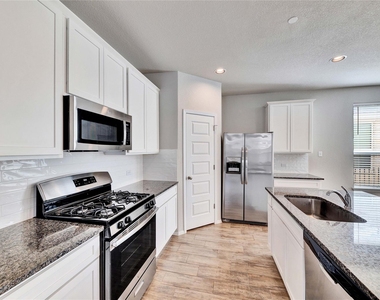 2800 Joe Dimaggio Blvd - Photo Thumbnail 3