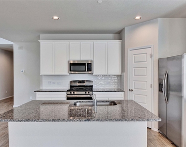 2800 Joe Dimaggio Blvd - Photo Thumbnail 6