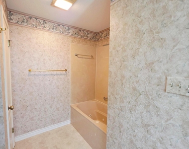 651 Purple Sage Dr - Photo Thumbnail 8
