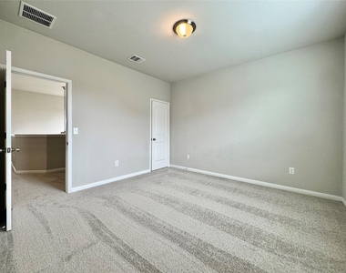 407 Rhetoric Way - Photo Thumbnail 19