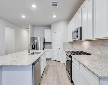 6501 Dragride Rd - Photo Thumbnail 7