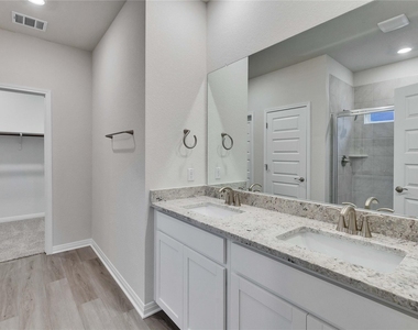 6501 Dragride Rd - Photo Thumbnail 10