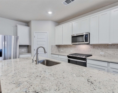 6501 Dragride Rd - Photo Thumbnail 5
