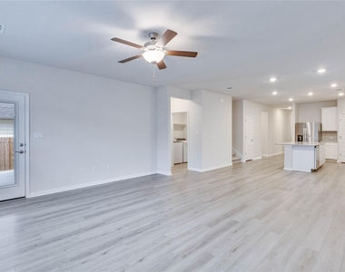 6501 Dragride Rd - Photo Thumbnail 1