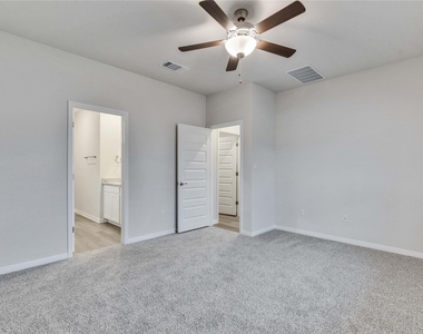6501 Dragride Rd - Photo Thumbnail 9