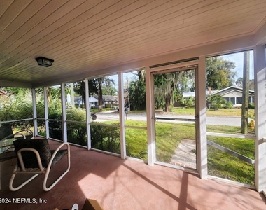 2134 Camden Avenue - Photo Thumbnail 14