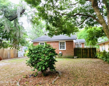 2134 Camden Avenue - Photo Thumbnail 27