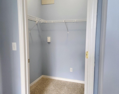 8601 Beach Boulevard - Photo Thumbnail 14