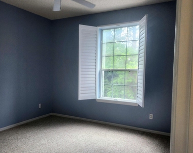 8601 Beach Boulevard - Photo Thumbnail 16