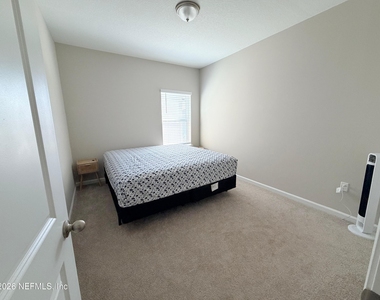 70 Golden Fern Drive - Photo Thumbnail 64