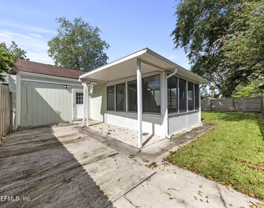 11471 Stinger Way - Photo Thumbnail 24