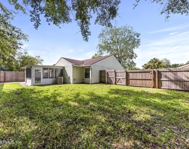 11471 Stinger Way - Photo Thumbnail 23
