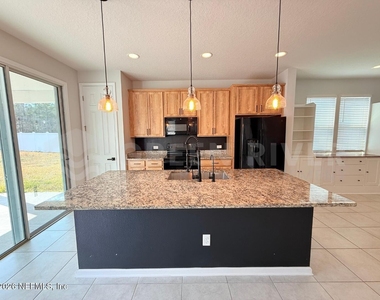 3374 Traceland Oak Lane - Photo Thumbnail 12
