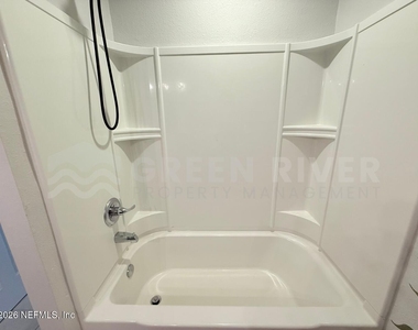 3374 Traceland Oak Lane - Photo Thumbnail 29