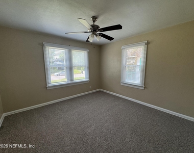 3609 Dellwood Avenue - Photo Thumbnail 15