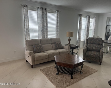 722 Cool Breeze Way - Photo Thumbnail 9