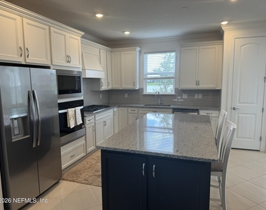722 Cool Breeze Way - Photo Thumbnail 26