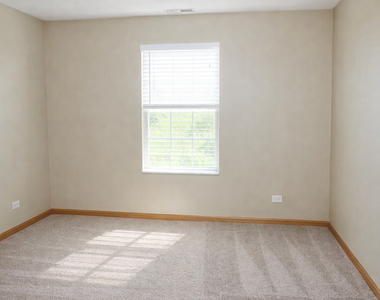 1447 Millbrook Drive - Photo Thumbnail 11