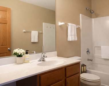 1447 Millbrook Drive - Photo Thumbnail 12