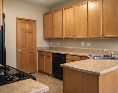 1447 Millbrook Drive - Photo Thumbnail 6