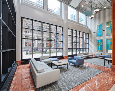211 E Ohio Street - Photo Thumbnail 23