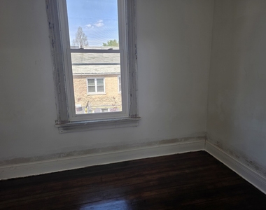 3444 S Western Avenue - Photo Thumbnail 3