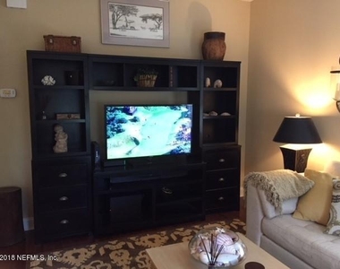 2830 Oak Street - Photo Thumbnail 18