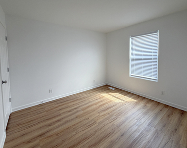 651 Olive Lane - Photo Thumbnail 15