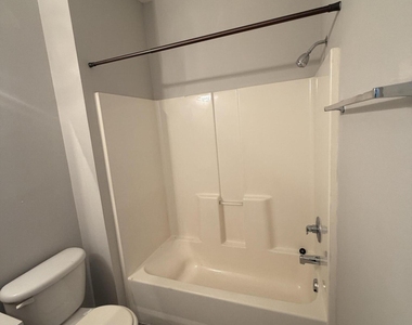 8235 Lobster Bay Court - Photo Thumbnail 35