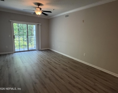 8235 Lobster Bay Court - Photo Thumbnail 8