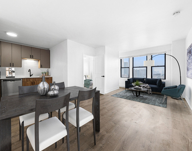 6230 N Kenmore Avenue - Photo Thumbnail 2