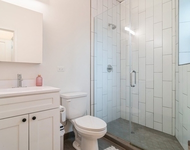 3639 W Iowa Street - Photo Thumbnail 7