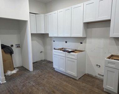 3444 S Western Avenue - Photo Thumbnail 1