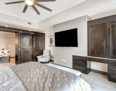 1431 Riverplace Boulevard - Photo Thumbnail 18