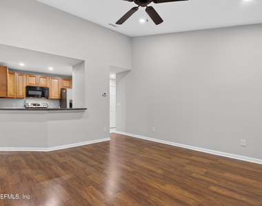 100 Ironwood Drive - Photo Thumbnail 13