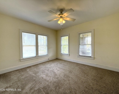 1329 Cherry Street - Photo Thumbnail 9