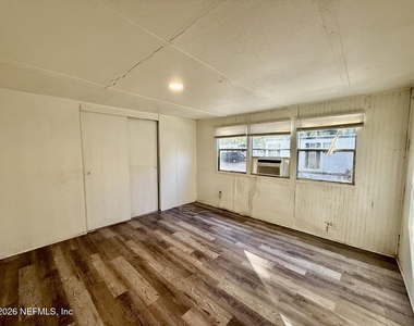 1511 S Palm Avenue - Photo Thumbnail 6