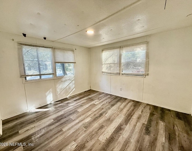 1511 S Palm Avenue - Photo Thumbnail 5