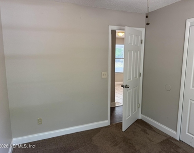 2120 Blair Road S - Photo Thumbnail 15