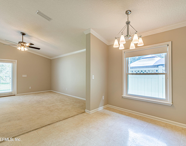 1136 Hyacinth Street - Photo Thumbnail 9