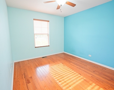 470 Grosvenor Lane - Photo Thumbnail 12