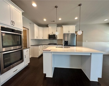 3253 Cavendish Court - Photo Thumbnail 8