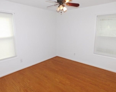 1710 Pine Road - Photo Thumbnail 17