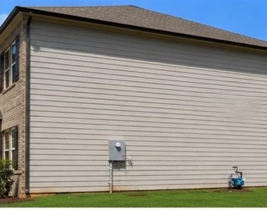 517 Almere Drive - Photo Thumbnail 34