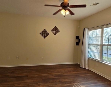 5472 Festival Av - Photo Thumbnail 6