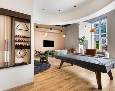 1080 Peachtree Street Ne - Photo Thumbnail 39
