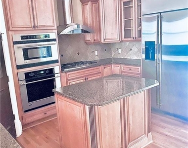 384 16th Street Nw - Photo Thumbnail 11