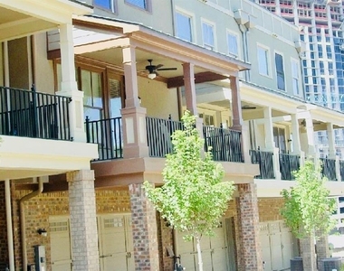 384 16th Street Nw - Photo Thumbnail 45