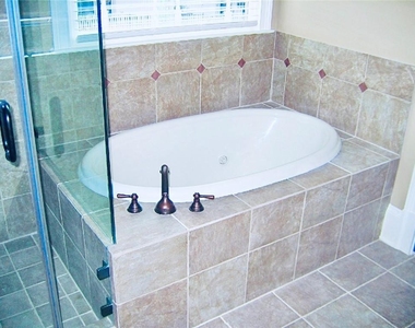 384 16th Street Nw - Photo Thumbnail 26